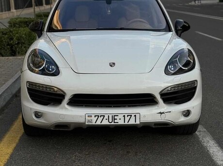Porsche Cayenne 2012