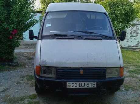 GAZ 2705 2000