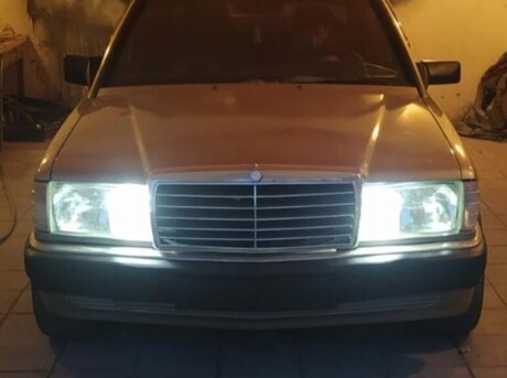 Mercedes 190 1991