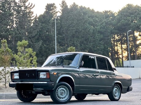 LADA (VAZ) 2107 2011