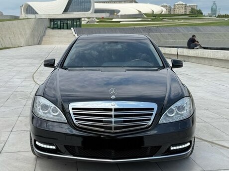 Mercedes S 350