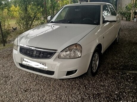 LADA (VAZ) Priora 2013