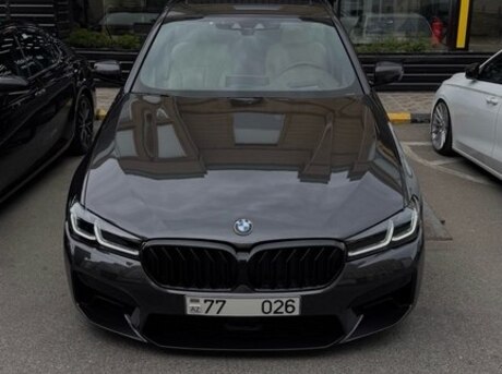 BMW 530e