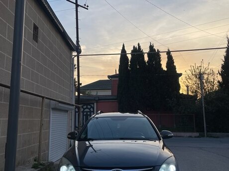 Hyundai i30 2010