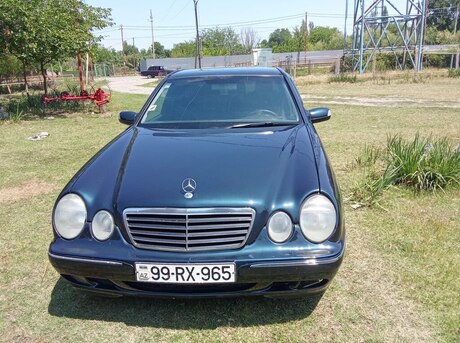 Mercedes E 200 d 2000