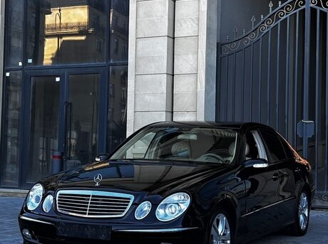 Mercedes E 320 2003