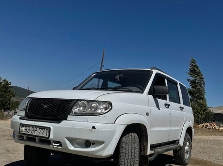 UAZ Patriot