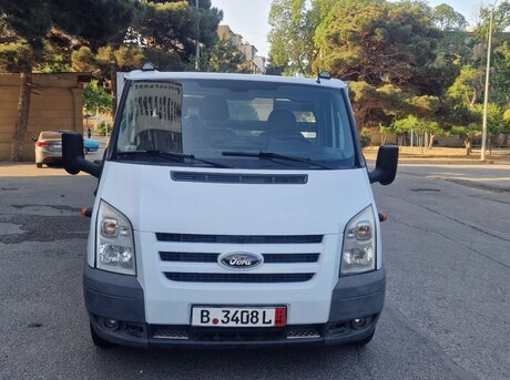 Ford Transit 2010