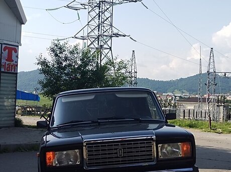 LADA (VAZ) 2107 2010