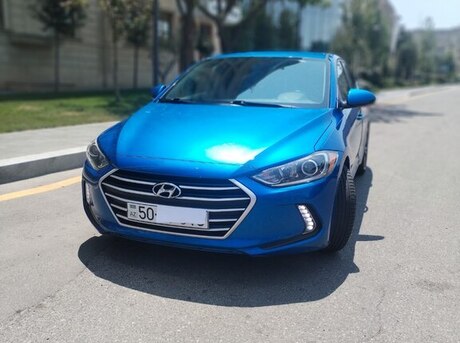 Hyundai Elantra 2016
