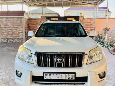 Toyota Land Cruiser Prado 2010