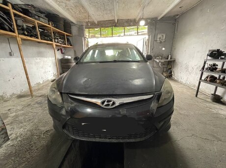 Hyundai i30 2011