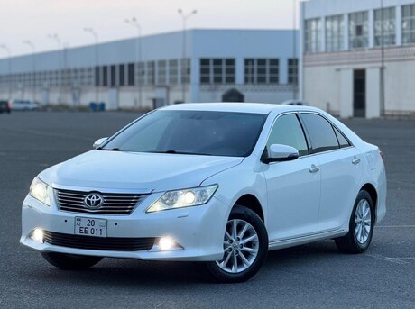 Toyota Camry 2014