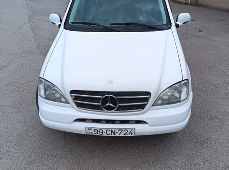 Mercedes ML 320 4MATIC 2000