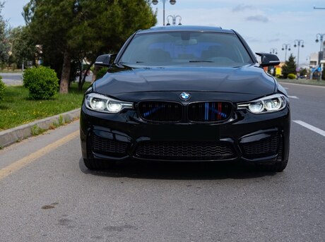 BMW 328 2016