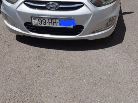 Hyundai Accent 2013