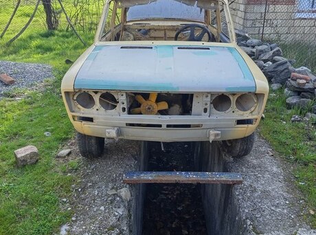 LADA (VAZ) 2106 1986