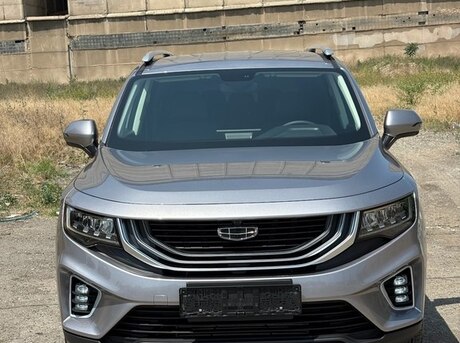 Geely Okavango 2022