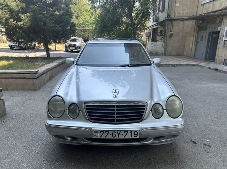 Mercedes E 280 1999