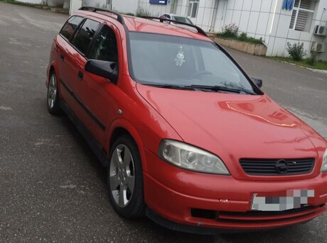 Opel Astra 2000
