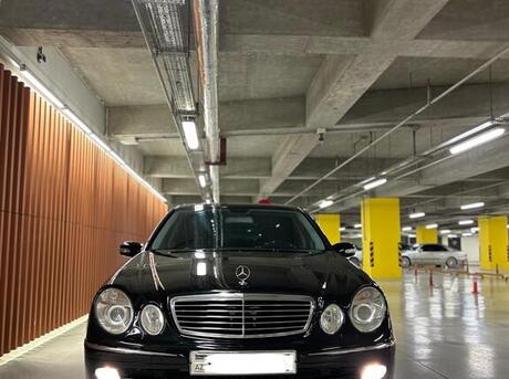 Mercedes E 240 2002