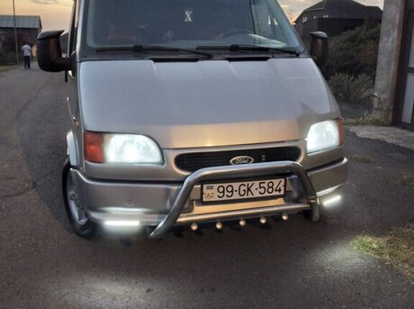 Ford Transit 1999