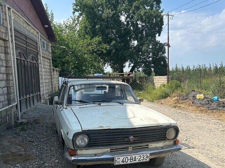 GAZ 24 1989