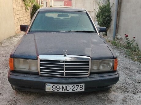 Mercedes 190