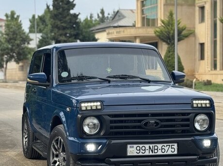 LADA (VAZ) Niva 2014