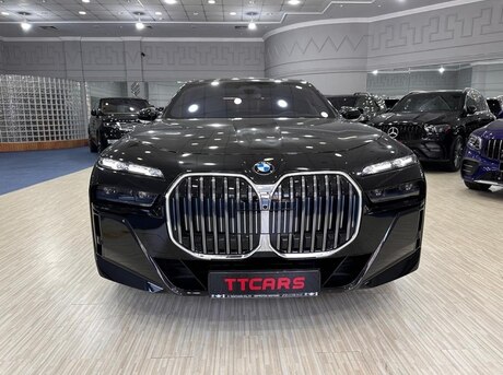 BMW 740