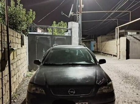 Opel Astra 2000