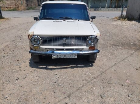 LADA (VAZ) 21011 1987