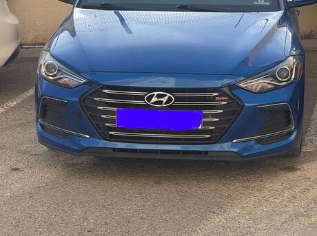 Hyundai Elantra 2016