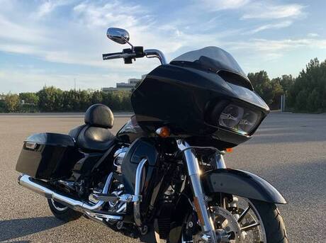 Harley-Davidson Road Glide ST