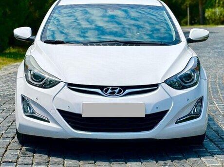 Hyundai Avante 2015