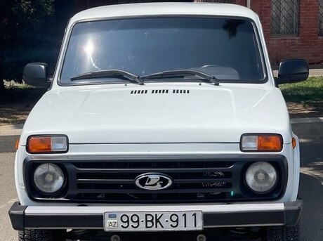LADA (VAZ) Niva 2012
