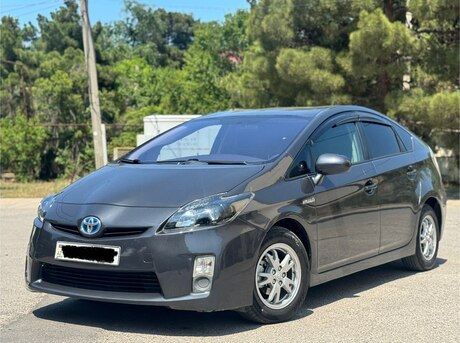 Toyota Prius 2011