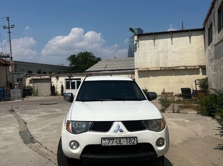 Mitsubishi L200 2008