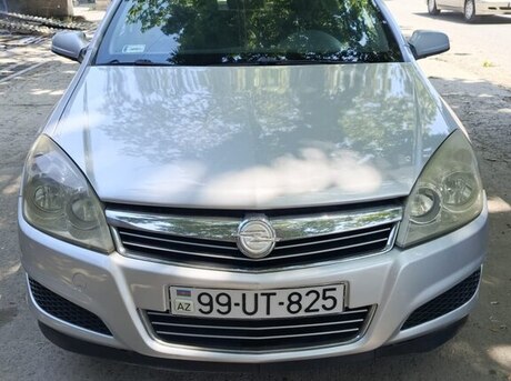 Opel Astra 2008