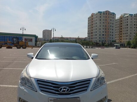 Hyundai Grandeur 2011