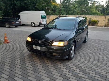 Opel Astra 2000