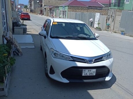 Toyota Corolla Fielder 2019