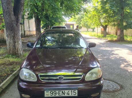 Daewoo Lanos 2012