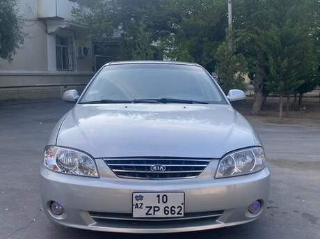 Kia  2003