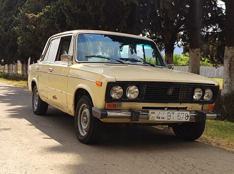 LADA (VAZ) 2106 1990