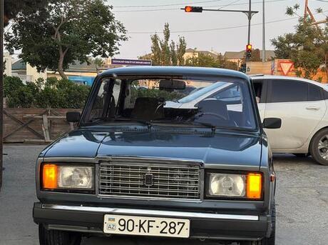 LADA (VAZ) 2107 2010