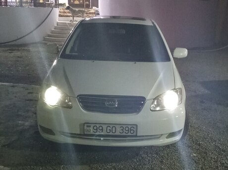 BYD F3 2013