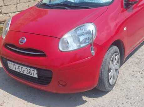 Nissan March 2011