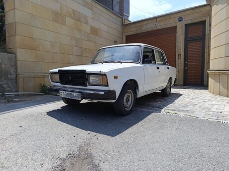 LADA (VAZ) 2107 2003
