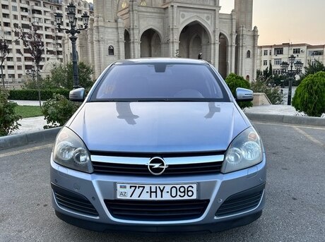 Opel Astra 2005